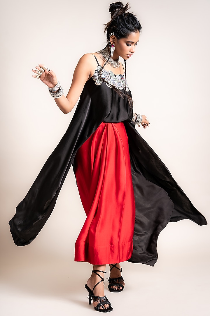 Black Hand Embroidered Co-Ord Set by Nupur Kanoi at Pernia's Pop Up Shop
