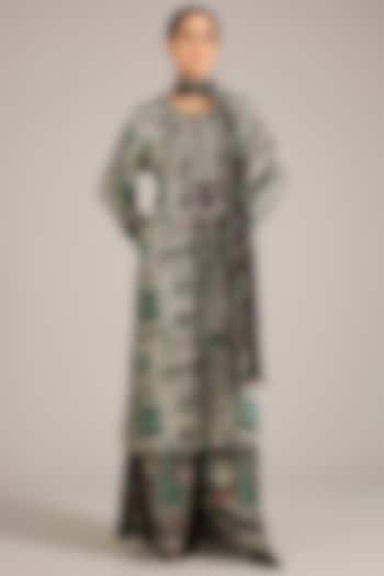 Off-White Crepe Printed Kurta Set by Nupur Kanoi at Pernia's Pop Up Shop