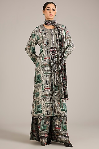 Off-White Crepe Printed Kurta Set by Nupur Kanoi