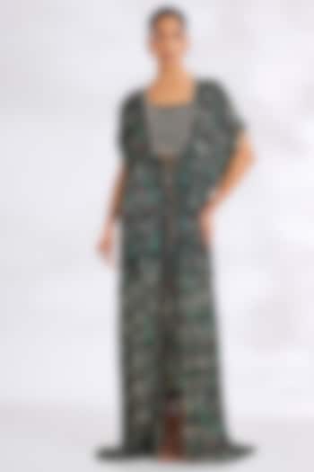 Black Bemberg Chiffon Embroidered Skirt Set by Nupur Kanoi at Pernia's Pop Up Shop