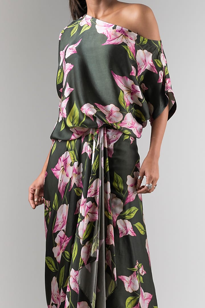 Olive Green Printed Satin Skirt Set by Nupur Kanoi at Pernia's Pop Up Shop