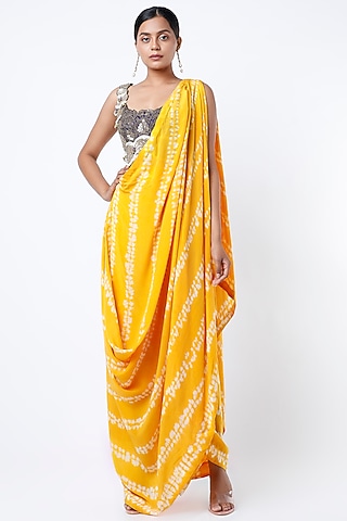 Sunny Yellow Crepe Bengali Saree Set by Nupur Kanoi