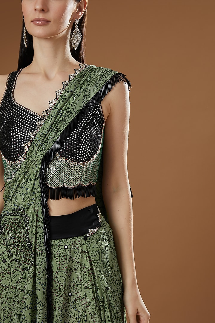 Jade Embroidered Pre-Draped Reception Saree Set by Nupur Kanoi at Pernia's Pop Up Shop