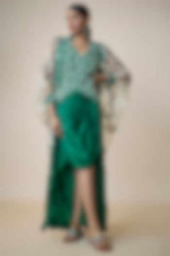 Off-White Organza Hand Embroidered Gathered Cape Set by Nupur Kanoi at Pernia's Pop Up Shop