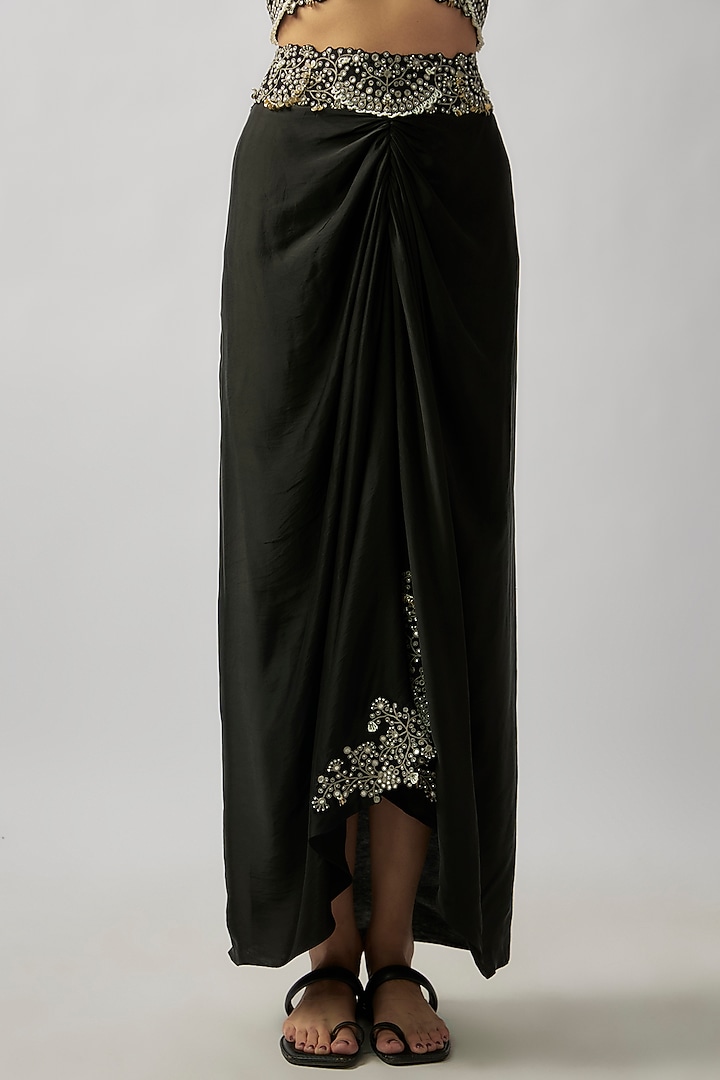 Off-White Organza Hand Embroidered Cape Set by Nupur Kanoi at Pernia's Pop Up Shop