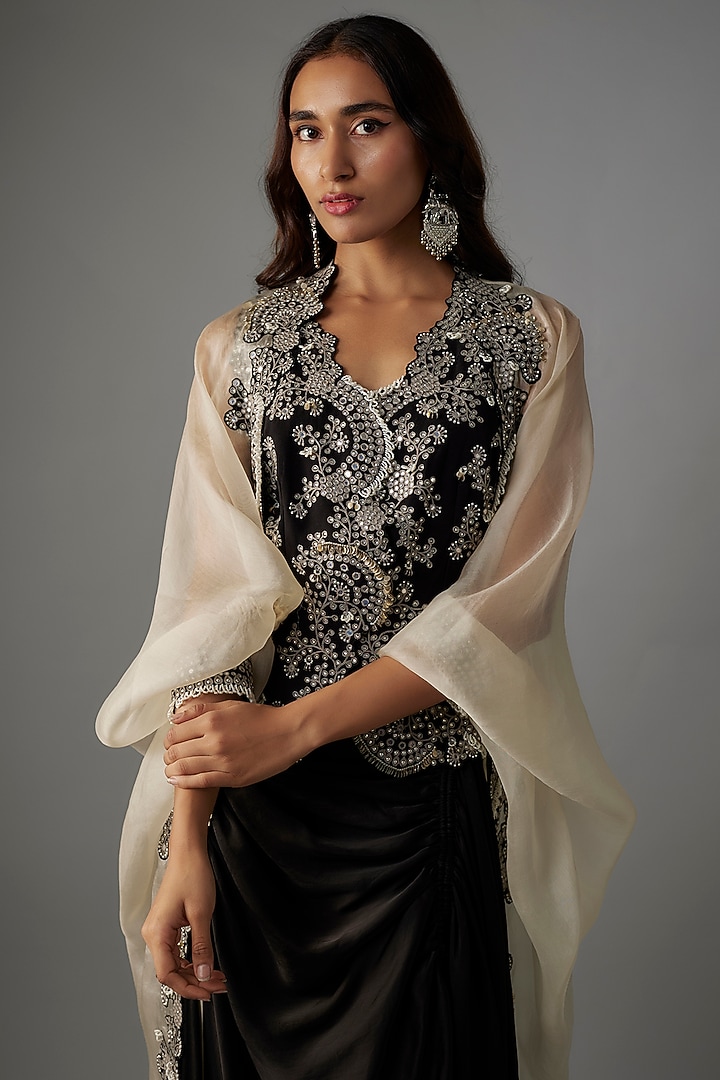 Off-White Organza Gathered Cape Set by Nupur Kanoi at Pernia's Pop Up Shop