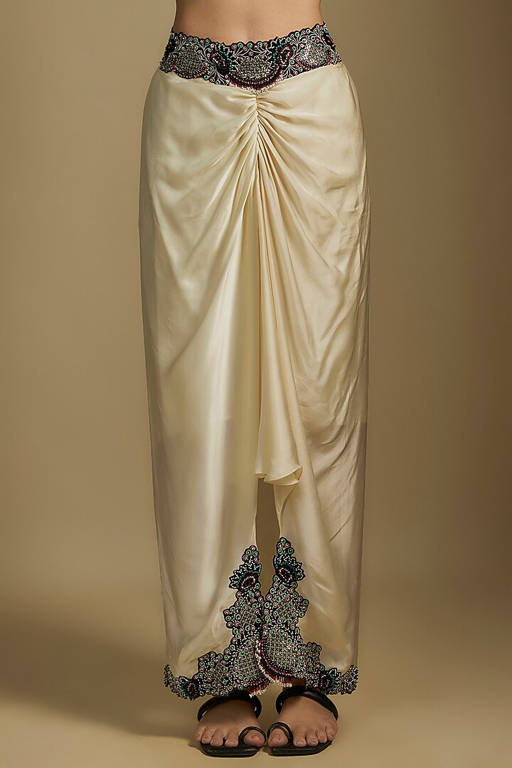 Off-White Silk Hand Embroidered Jacket Set by Nupur Kanoi at Pernia's Pop Up Shop