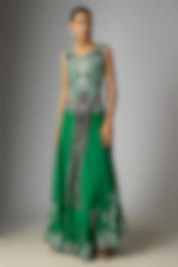 Emerald Green Crepe Hand Embroidered Bridal Sharara Set by Nupur Kanoi at Pernia's Pop Up Shop