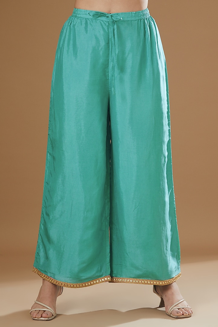 Turquoise Crepe Printed Kurta Set by NITIKA GUJRAL at Pernia's Pop Up Shop