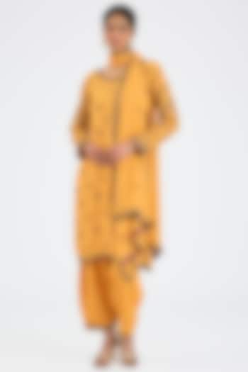 Mustard Yellow Georgette Hand & Machine Embroidered Kurta Set by NITIKA GUJRAL at Pernia's Pop Up Shop