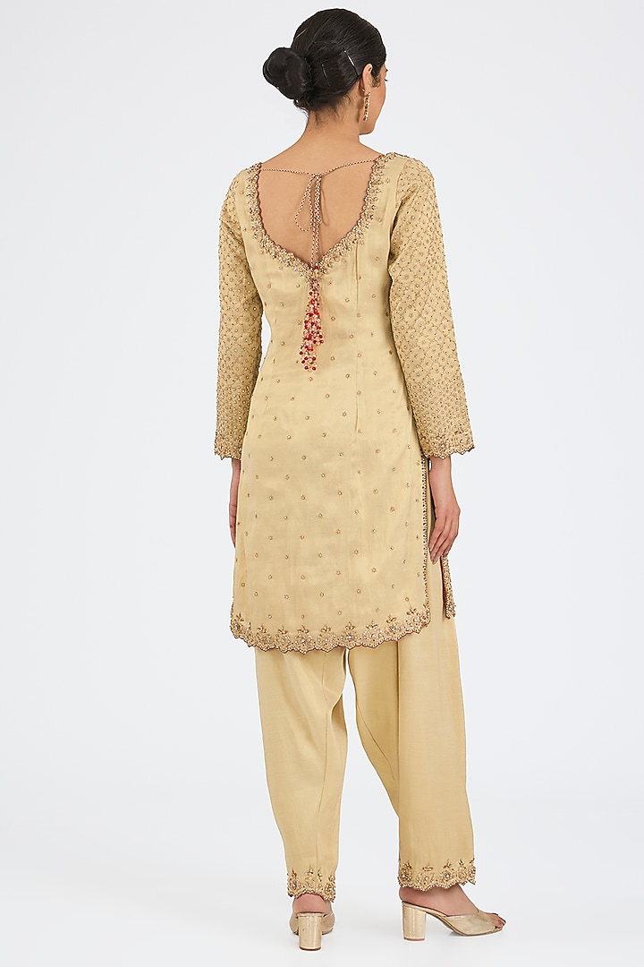 Gold Tissue Zari Hand & Machine Embroidered Kurta Set by NITIKA GUJRAL at Pernia's Pop Up Shop