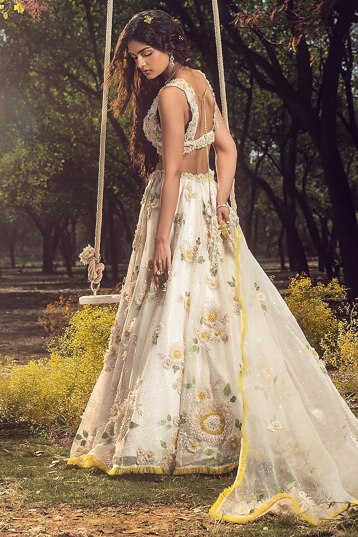 Off-White Organza Floral Embroidered Bridal Lehenga Set by NITIKA GUJRAL at Pernia's Pop Up Shop