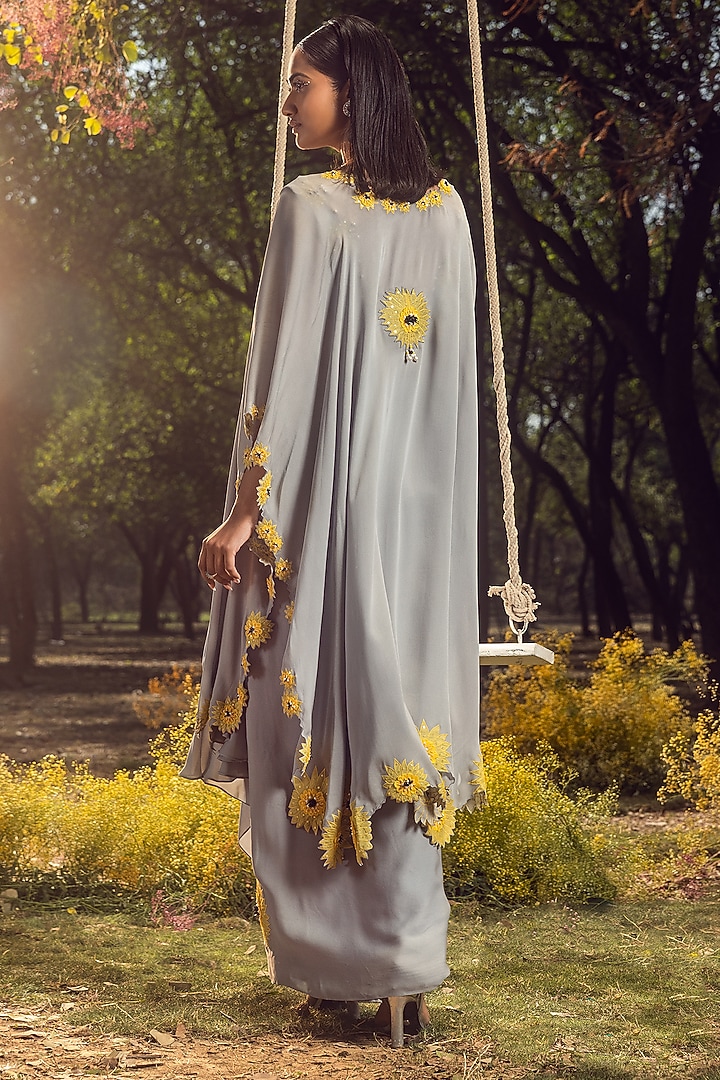 Grey Organza Resham Embroidered Jacket Set by NITIKA GUJRAL at Pernia's Pop Up Shop