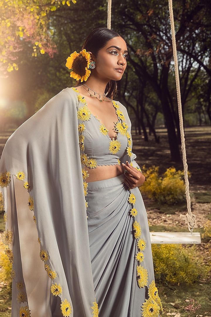 Grey Organza Resham Embroidered Jacket Set by NITIKA GUJRAL at Pernia's Pop Up Shop