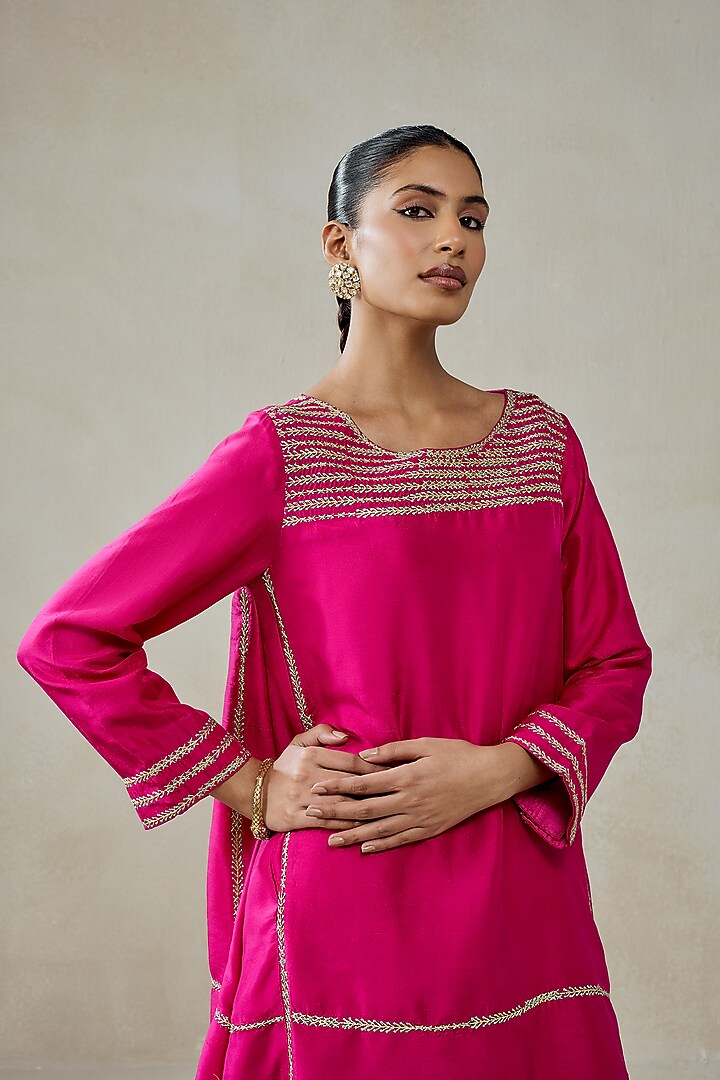 Fuchsia Pink Dupion Embroidered Kurta Set by NITIKA GUJRAL at Pernia's Pop Up Shop