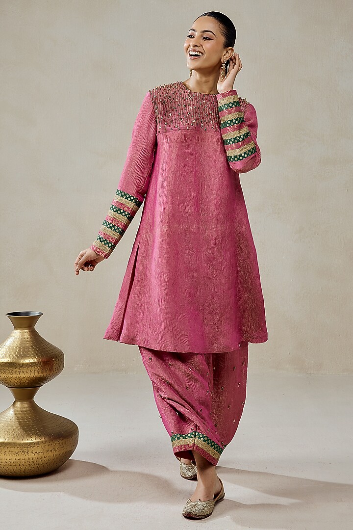 Rose Pink Crushed Tissue Beads Embroidered Kurta Set by NITIKA GUJRAL at Pernia's Pop Up Shop