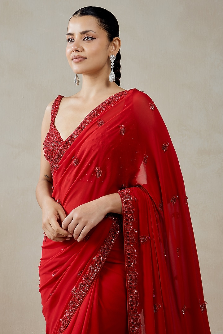 Red Georgette Sequins Embroidered Reception Saree Set by NITIKA GUJRAL at Pernia's Pop Up Shop