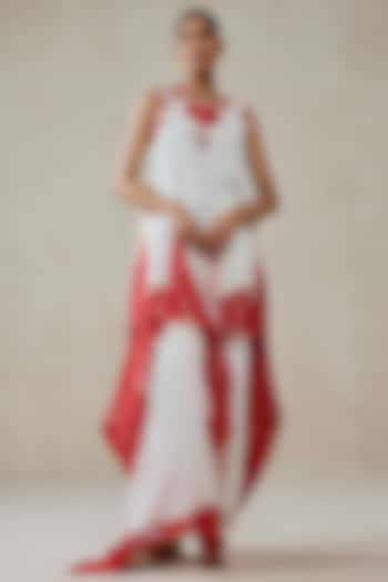 White Georgette Lace Applique Kurta Set by NITIKA GUJRAL at Pernia's Pop Up Shop