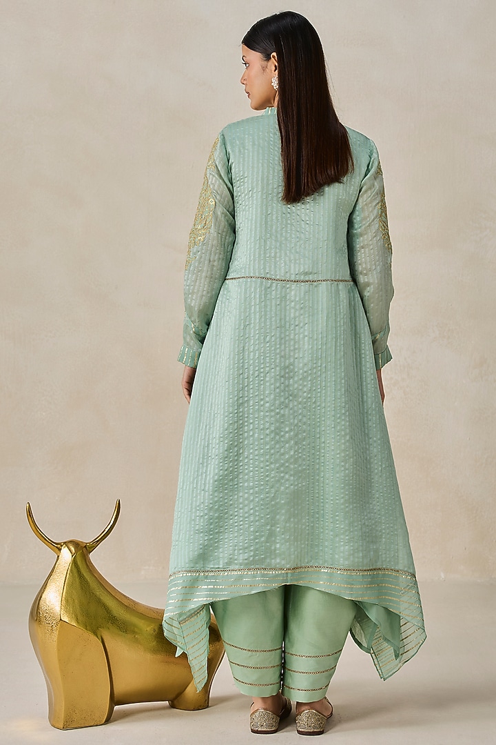 Sage Green Chanderi Applique Embroidered Kurta Set by NITIKA GUJRAL at Pernia's Pop Up Shop