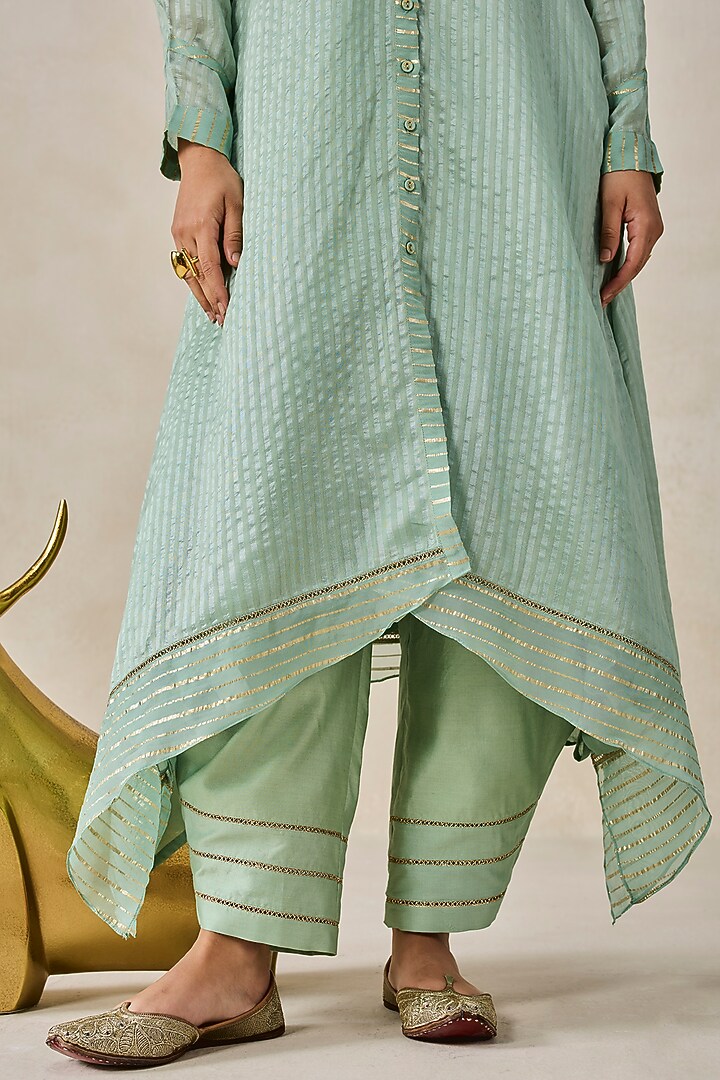 Sage Green Chanderi Applique Embroidered Kurta Set by NITIKA GUJRAL at Pernia's Pop Up Shop