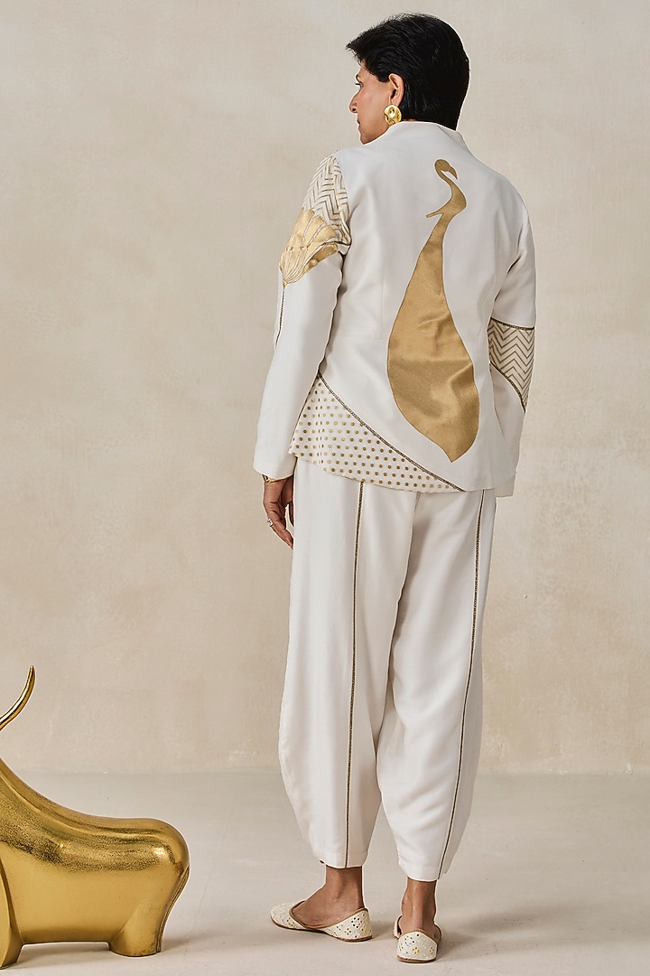 Ivory Chanderi Applique Embroidered Co-Ord Set by NITIKA GUJRAL at Pernia's Pop Up Shop