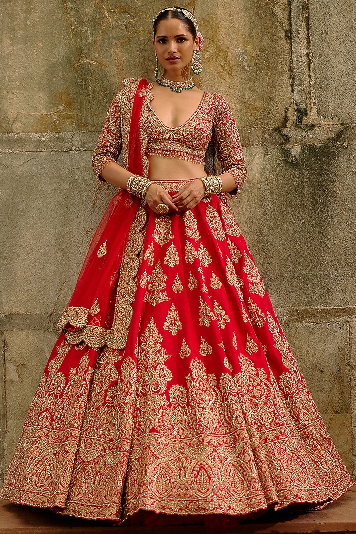 Red Net Zardosi Embellished Bridal Lehenga Set by NITIKA GUJRAL at Pernia's Pop Up Shop