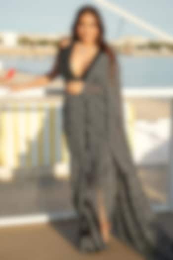 Black & White Soft Net Embellished Pre-Draped Reception Saree Set by NITIKA GUJRAL at Pernia's Pop Up Shop