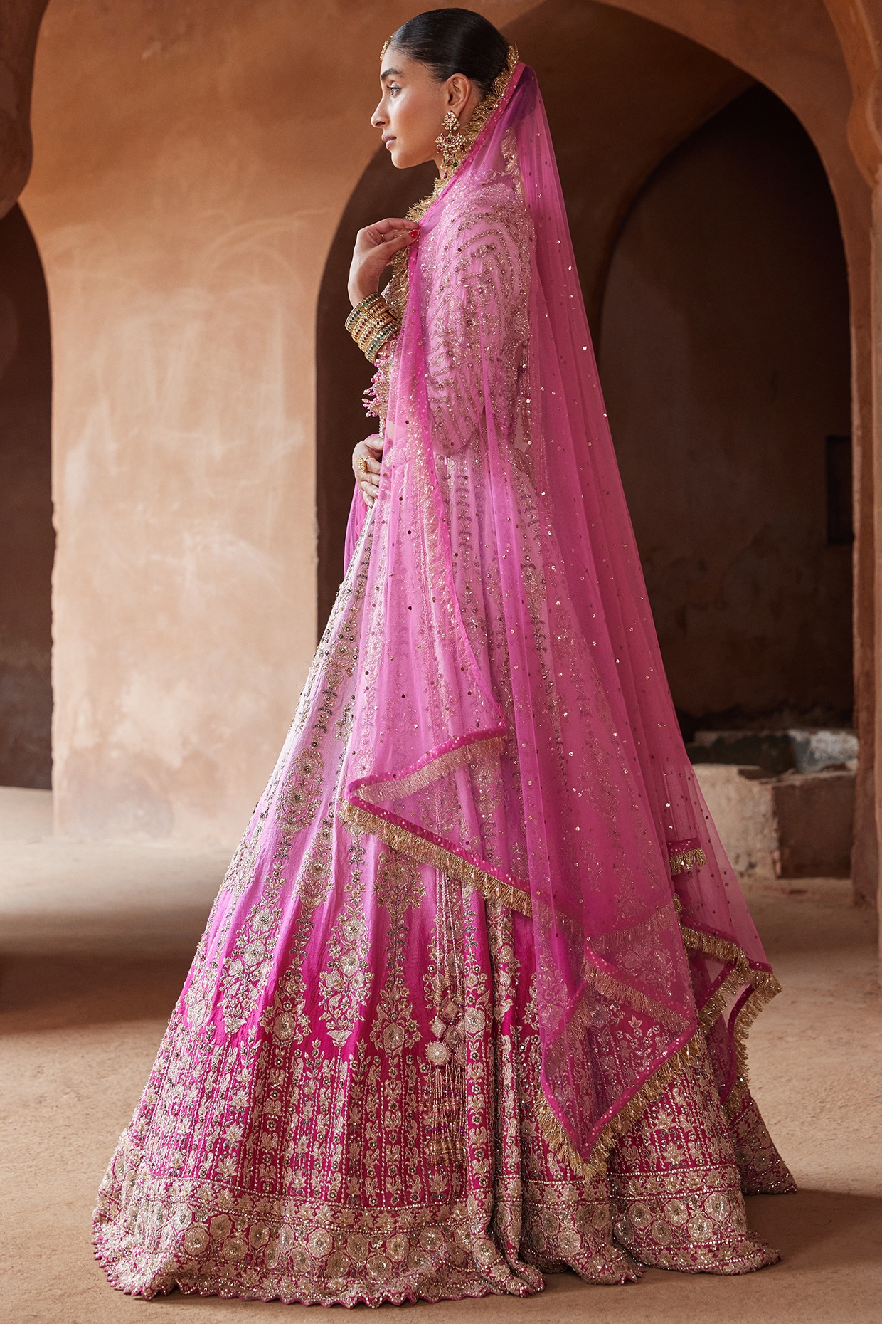 Can't decide what coloured dupatta to get dyed with this lehenga for  cousin's wedding : r/IndianFashionAddicts