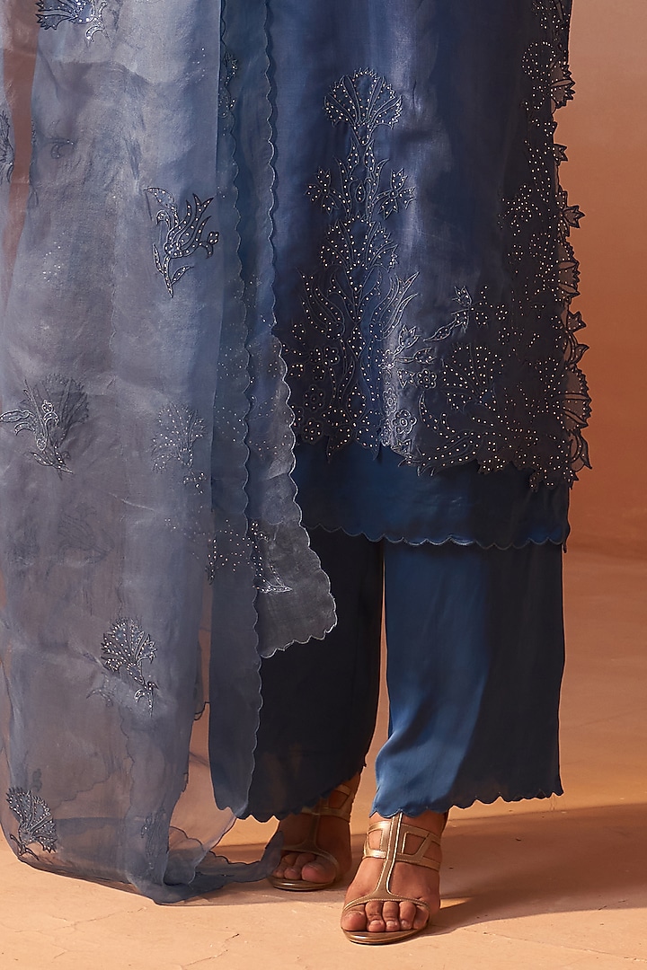 Blue Organza Applique & Mukaish Work Kurta Set by NITIKA GUJRAL at Pernia's Pop Up Shop