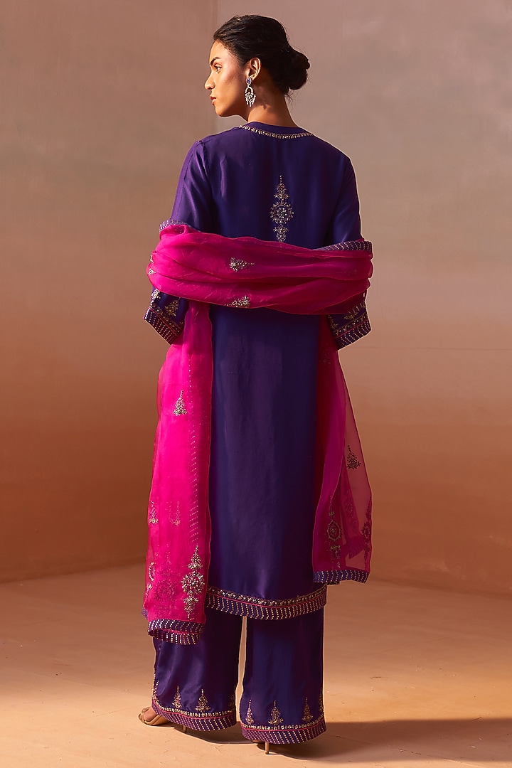 Purple Dupion Silk Zari Embellished Kurta Set by NITIKA GUJRAL at Pernia's Pop Up Shop
