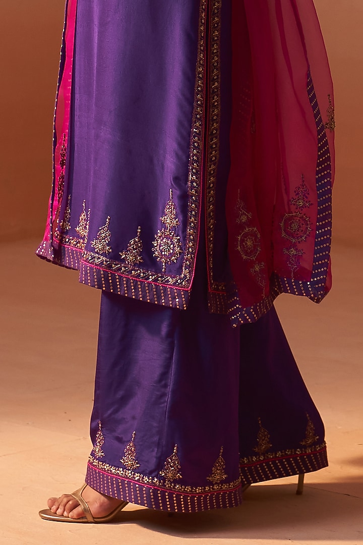Purple Dupion Silk Zari Embellished Kurta Set by NITIKA GUJRAL at Pernia's Pop Up Shop