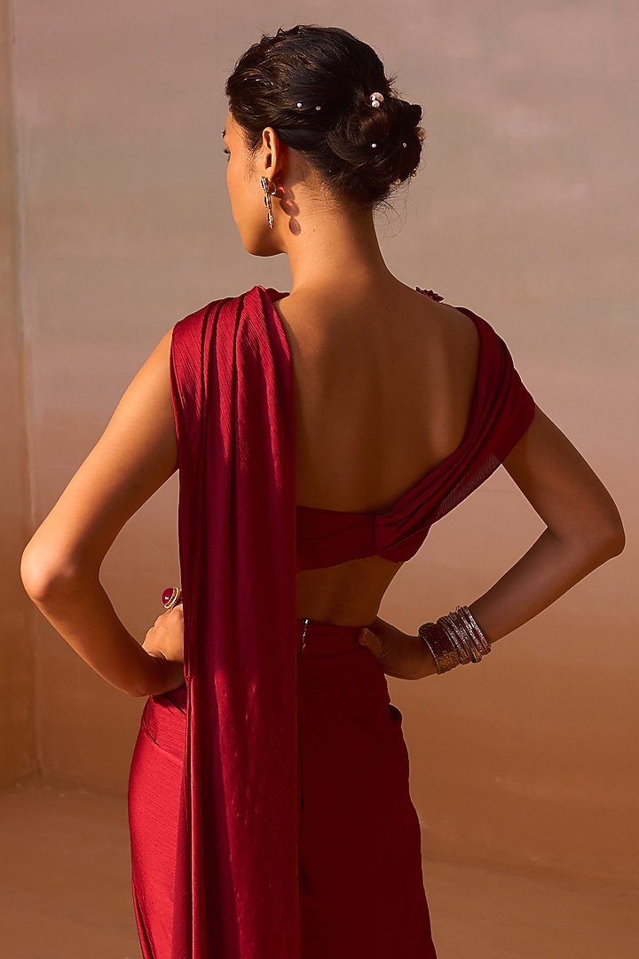 Maroon Crushed Satin Pre-Draped Wedding Saree Set by NITIKA GUJRAL at Pernia's Pop Up Shop