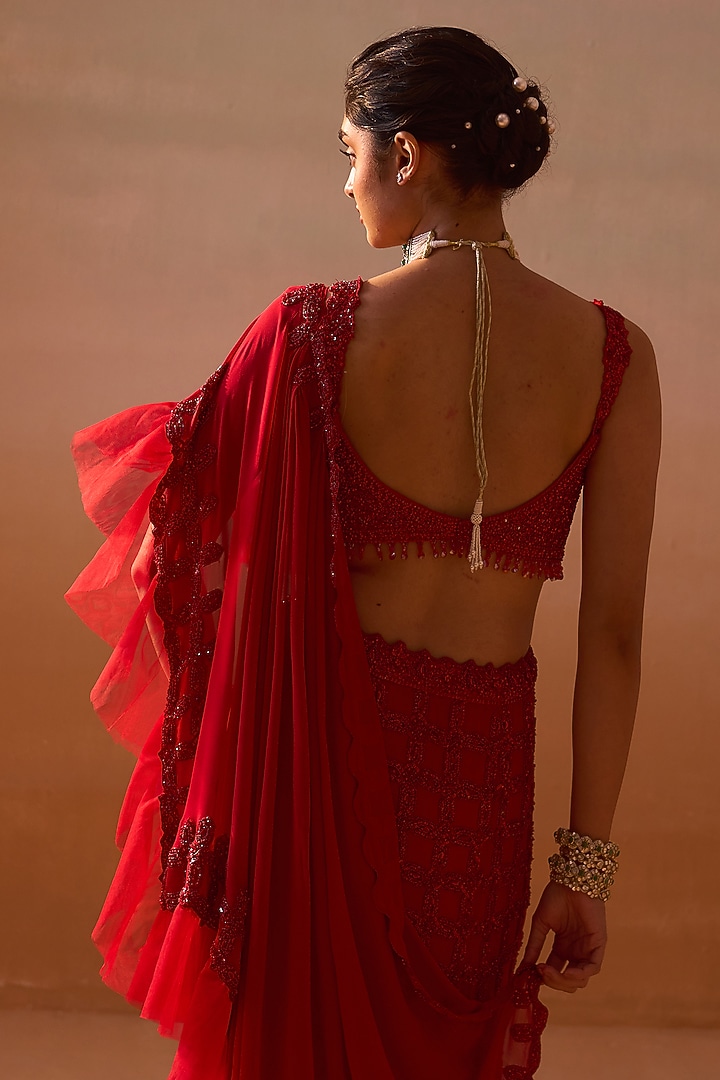 Deep Red Georgette & Organza Cutdana Embellished Pre-Draped Reception Saree Set by NITIKA GUJRAL at Pernia's Pop Up Shop