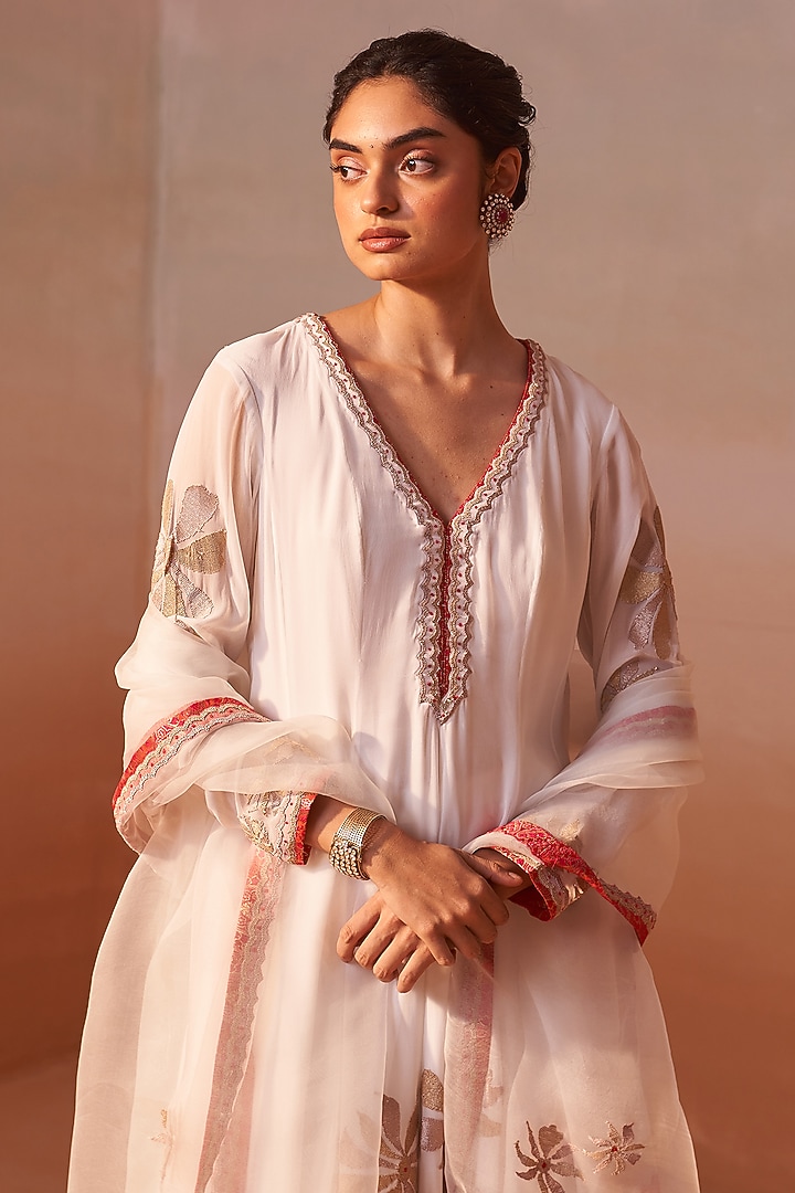 Off-White Georgette Dori Work Wedding Anarkali Set by NITIKA GUJRAL at Pernia's Pop Up Shop