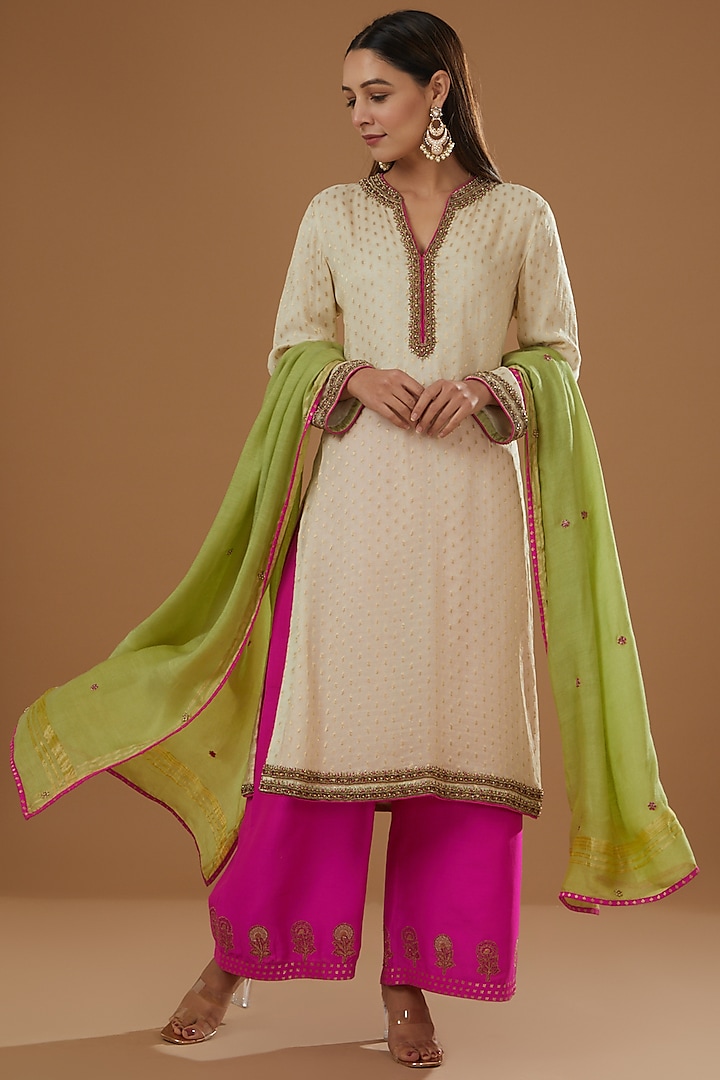 Cream Chanderi Embroidered Kurta Set by NITIKA GUJRAL at Pernia's Pop Up Shop