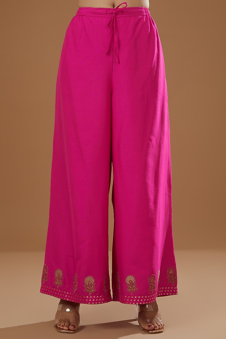 Cream Chanderi Embroidered Kurta Set by NITIKA GUJRAL at Pernia's Pop Up Shop