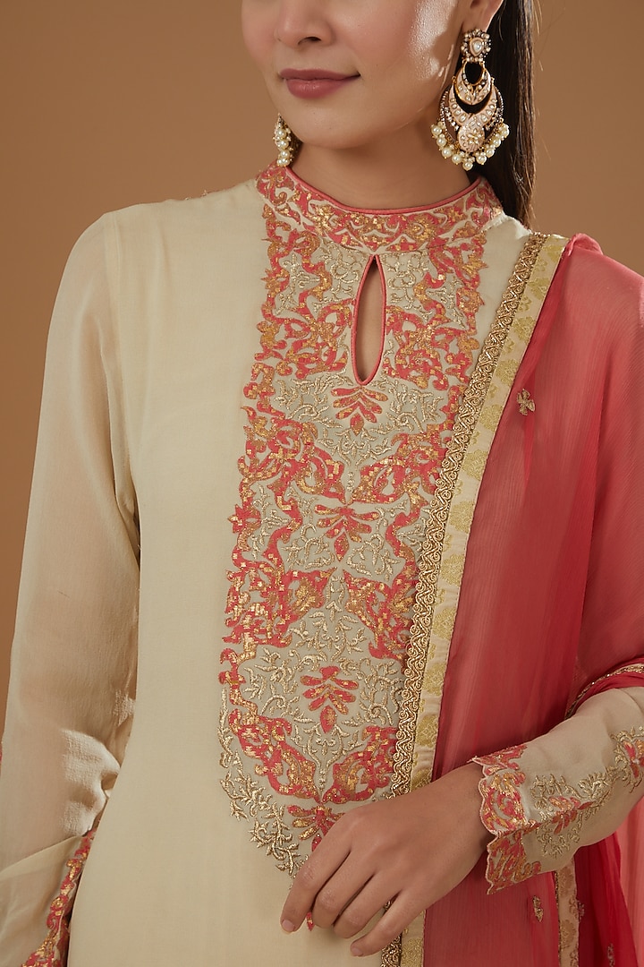 Cream Georgette Applique Embroidered Kurta Set by NITIKA GUJRAL at Pernia's Pop Up Shop