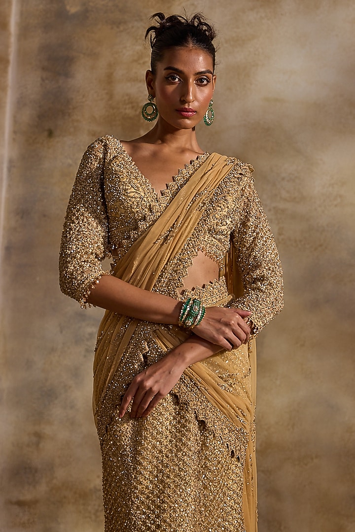 Golden Net Sequins Embroidered Pre-Draped Reception Saree Set by NITIKA GUJRAL at Pernia's Pop Up Shop