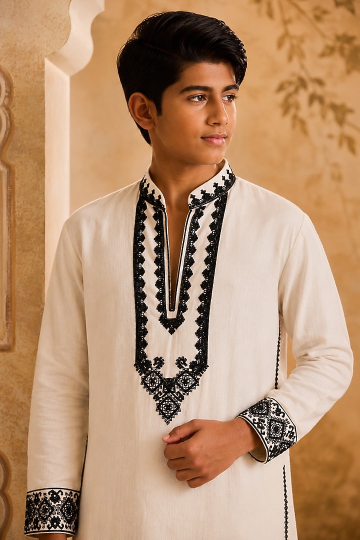 White Linen Resham Embroidered Kurta Set For Boys by Nitika Gujral Kids at Pernia's Pop Up Shop
