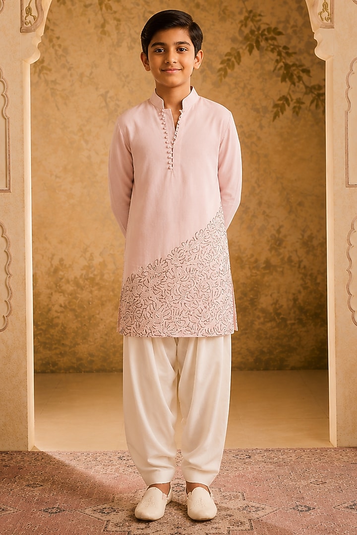 Pink Chanderi Applique Embroidered Kurta Set For Boys by Nitika Gujral Kids at Pernia's Pop Up Shop
