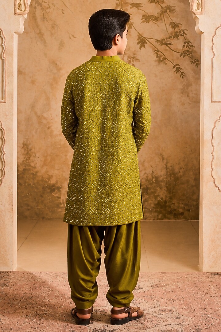 Mehendi Green Chanderi Mirror Embroidered Kurta Set For Boys by Nitika Gujral Kids at Pernia's Pop Up Shop