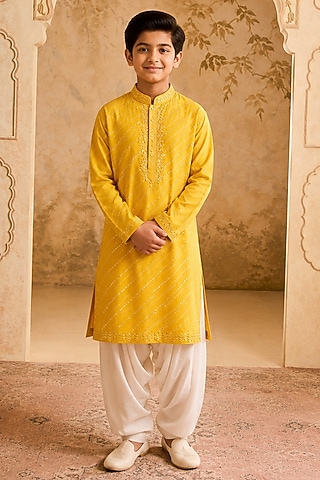 Yellow Chanderi Mirror Embroidered Kurta Set For Boys by Nitika Gujral Kids