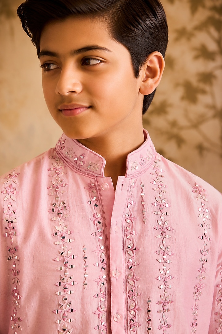 Pink Chanderi Resham Embroidered Kurta Set For Boys by Nitika Gujral Kids at Pernia's Pop Up Shop