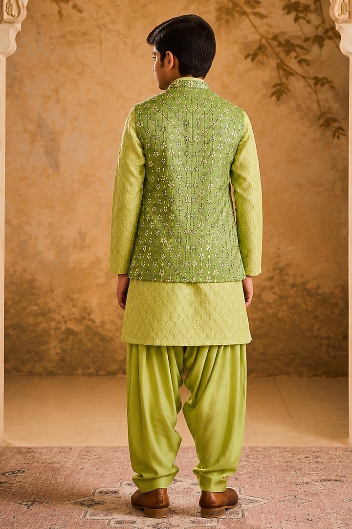 Light Green Raw Silk Resham Embroidered Bundi Jacket Set For Boys by Nitika Gujral Kids at Pernia's Pop Up Shop
