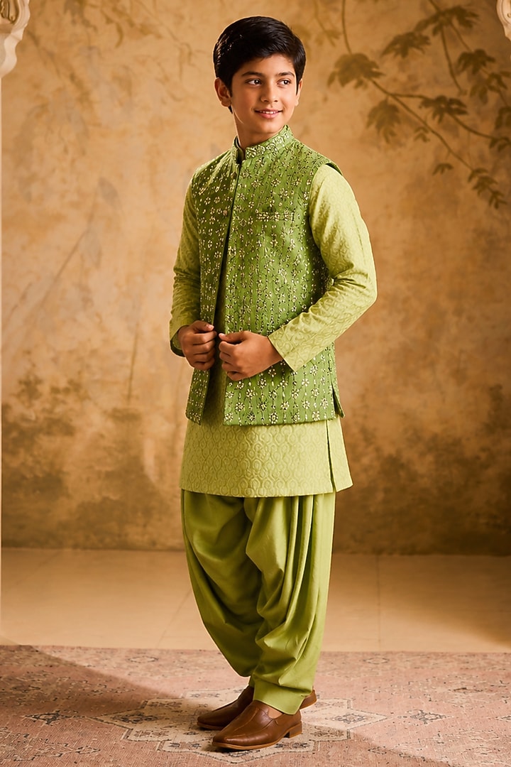 Light Green Raw Silk Resham Embroidered Bundi Jacket Set For Boys by Nitika Gujral Kids at Pernia's Pop Up Shop