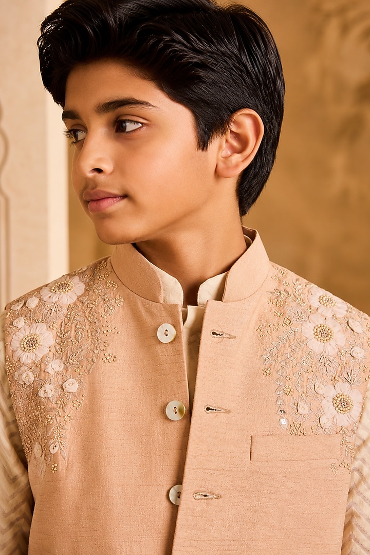 Beige Linen 3D Floral Embroidered Bundi Jacket Set For Boys by Nitika Gujral Kids at Pernia's Pop Up Shop