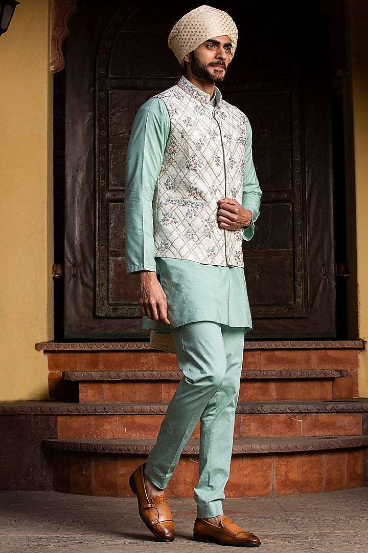 Cream Matka Silk Embroidered Bundi Jacket Set by NITIKA GUJRAL MEN at Pernia's Pop Up Shop