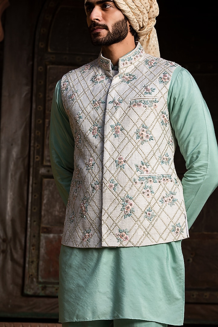 Cream Matka Silk Embroidered Bundi Jacket Set by NITIKA GUJRAL MEN at Pernia's Pop Up Shop
