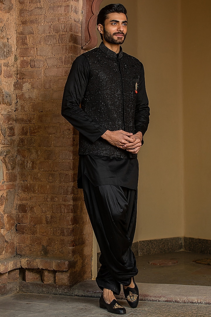 Black Raw Silk Embroidered Bundi Jacket With Kurta Set by NITIKA GUJRAL MEN