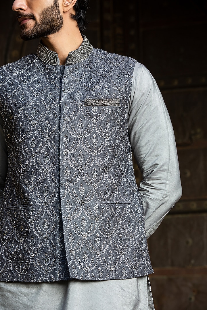 Charcoal Raw Silk Crystal Embroidered Bundi Jacket Set by NITIKA GUJRAL MEN at Pernia's Pop Up Shop